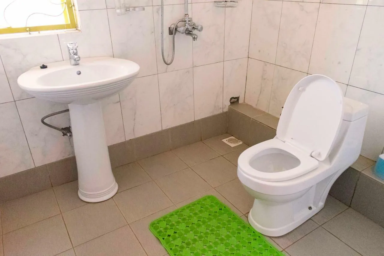 Sibyangu Standard Hotel Kampala